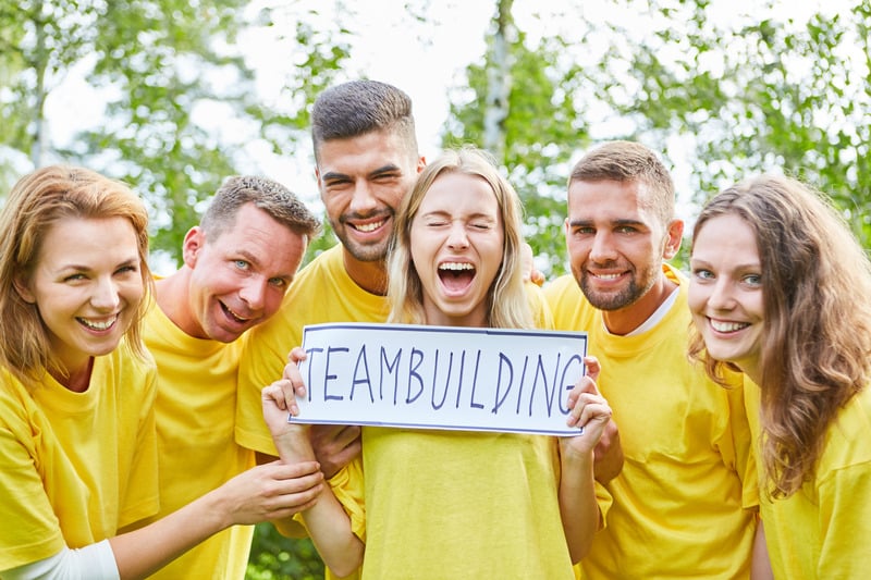 Quà tặng doanh nghiệp cho team building ý nghĩa