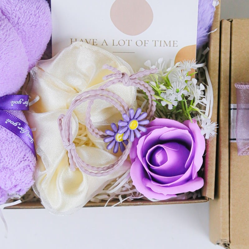 Set Quà Tặng Màu Tím Yêu Thương