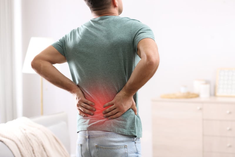 Các bài tập đơn giản giúp giảm đau lưng tại văn phòng Các bài tập đơn giản giúp giảm đau lưng tại văn phòng