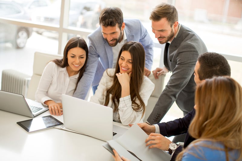 Sự gắn kết giữa văn hóa doanh nghiệp và sự hài lòng của khách hàng