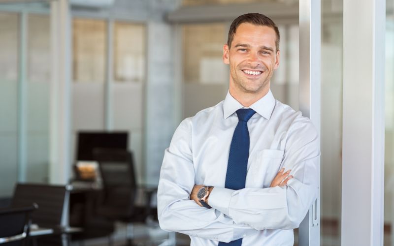 Ý nghĩa của việc tặng quà trong mối quan hệ công việc