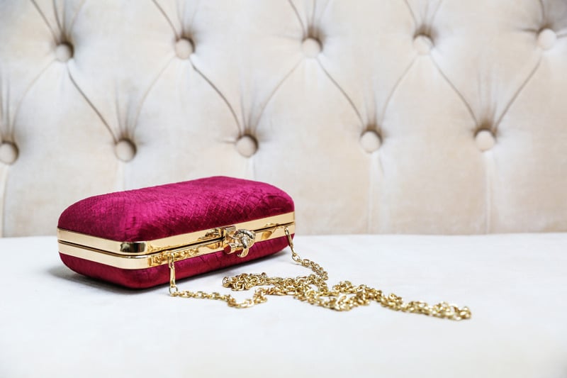 Hãng ví cầm tay Fossil - Sự kết hợp giữa cổ điển và hiện đại