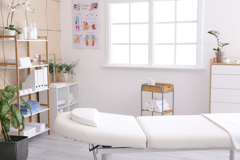 Quà tặng khai trương phòng khám ý nghĩa và thiết thực