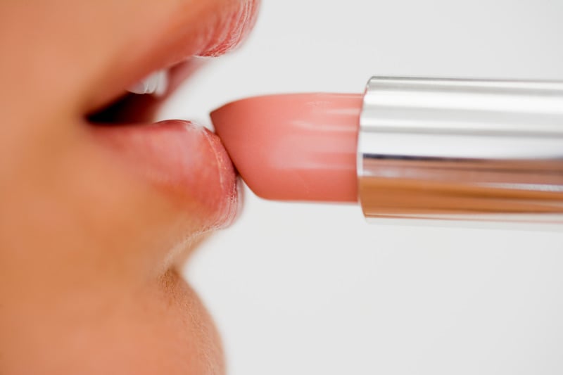 Review son kem lì lên màu chuẩn cho phái đẹp