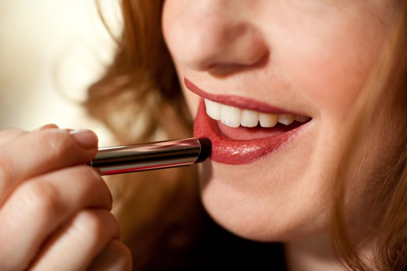 Review chất son velvet khi dùng lên môi thì như thế nào?