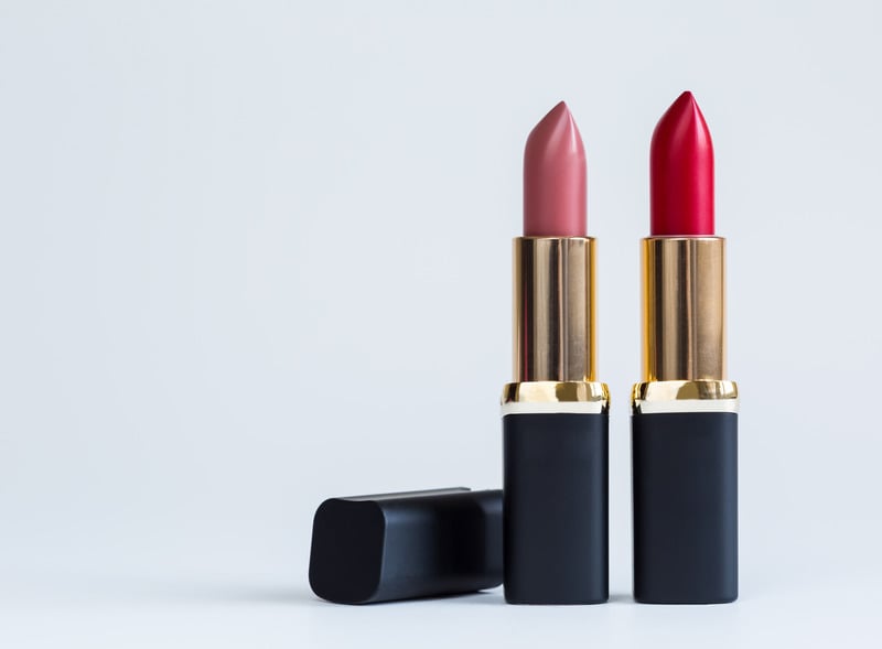 Đặc điểm và chất lượng của son high-end