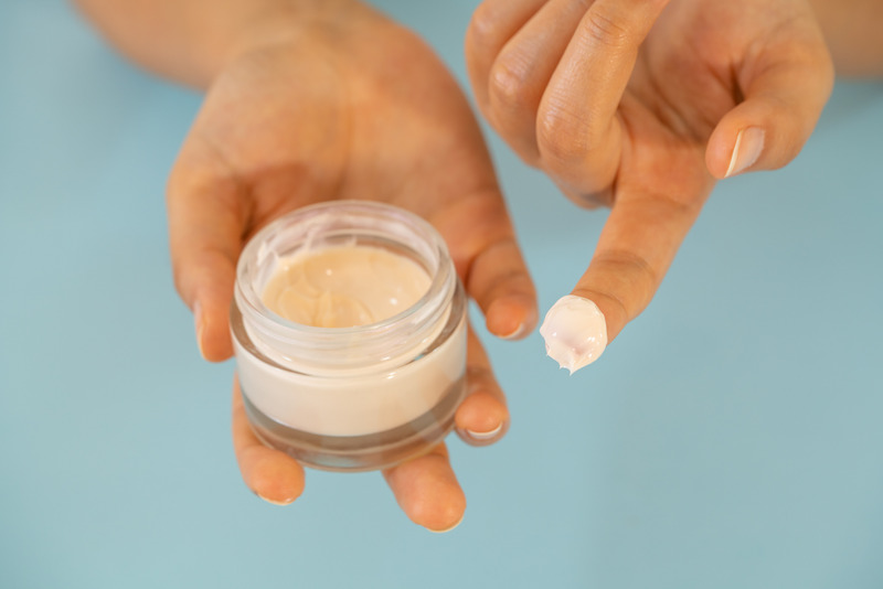 Top kem dưỡng ẩm mùa lạnh cho da khô bong tróc