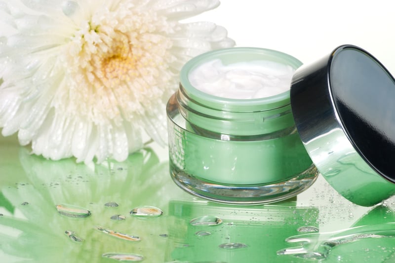 Serum dưỡng trắng và làm đều màu da