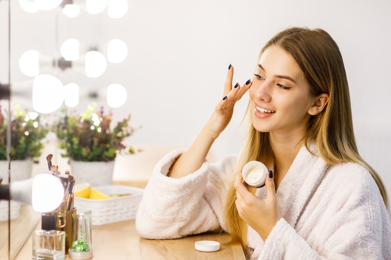 Các bước cơ bản trong quy trình skincare mùa hè