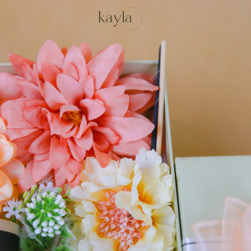 Set Quà Nến Thơm Le Labo 33 Thanh Lịch