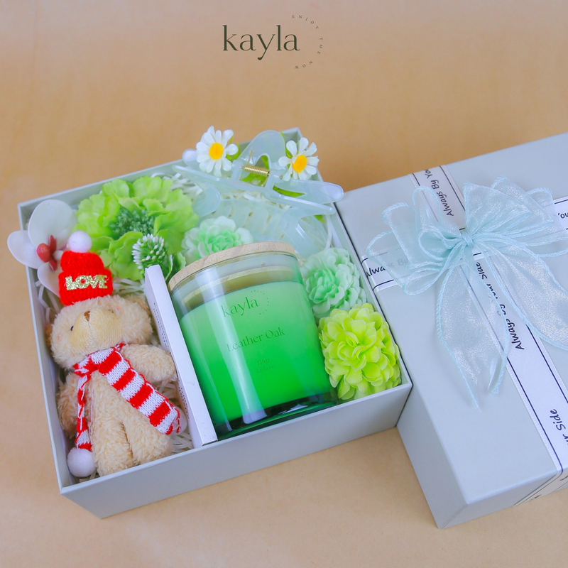 Set Quà Nến Thơm Leather Oak Xanh Mát