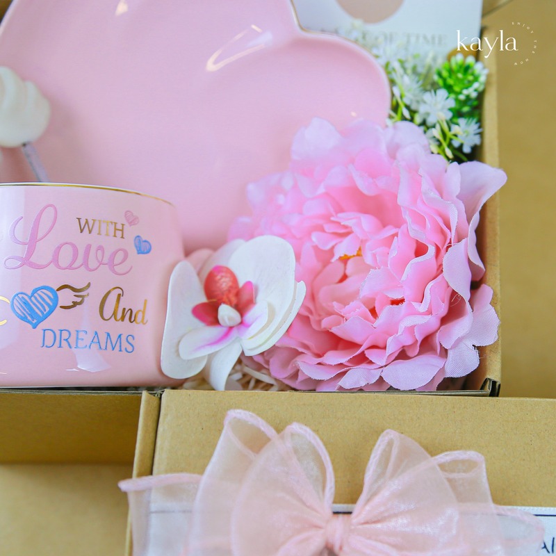 Set Quà Xinh Xắn Đơn Giản Hộp Craft