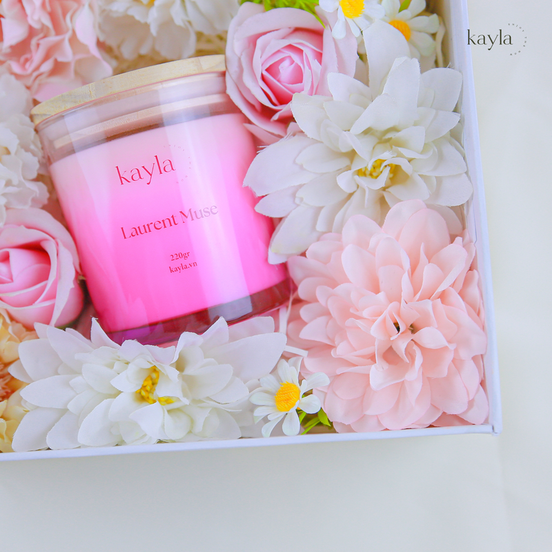 Set Quà Nến Thơm Laurent Muse Hồng Dịu