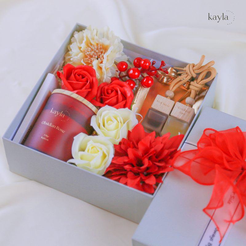 Set Quà Nến Thơm Obsidian Rose Đỏ Yêu Thương