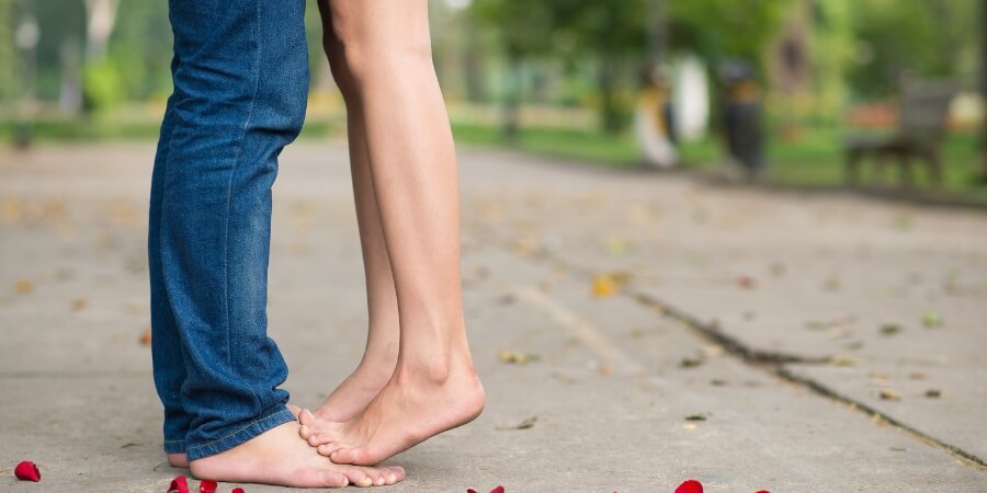 bạn trai hay nhắc đến người yêu cũ